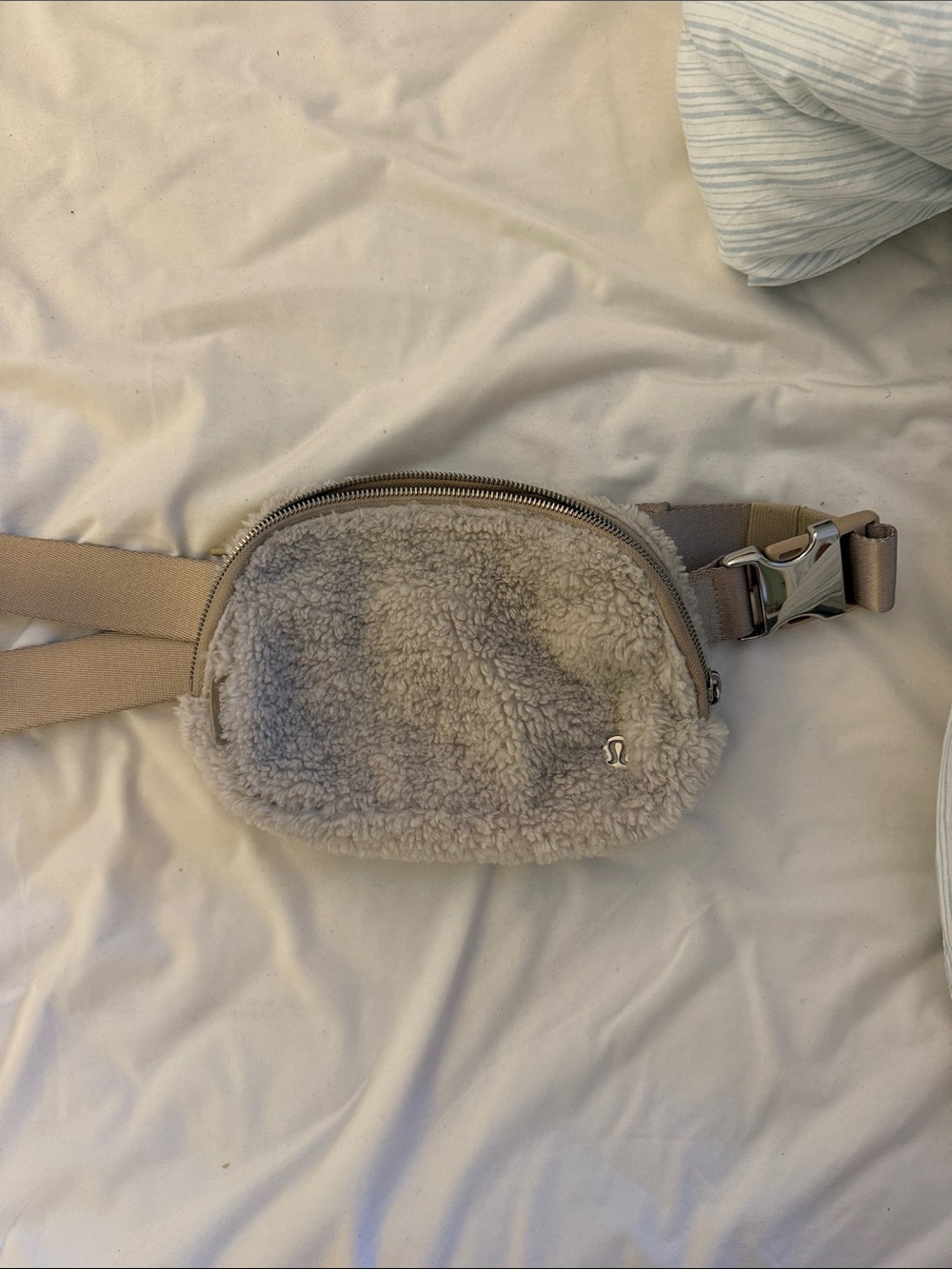 Lululemon Sherpa Fanny Pack in Light Beige